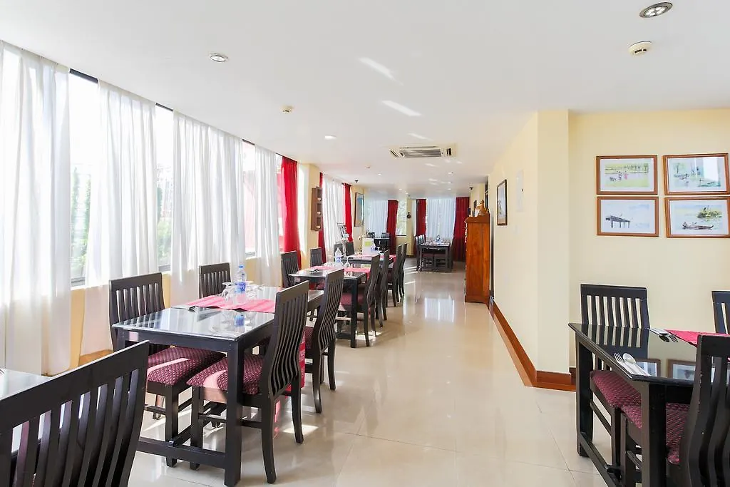 *** Hotel Oyo 28601 Og'S Kanthari India