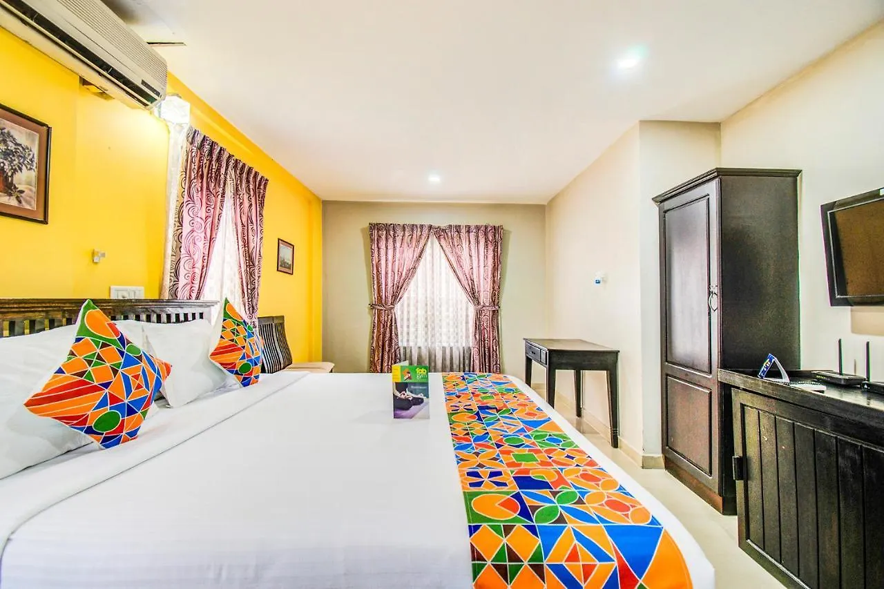 Oyo 28601 Og'S Kanthari Hotel