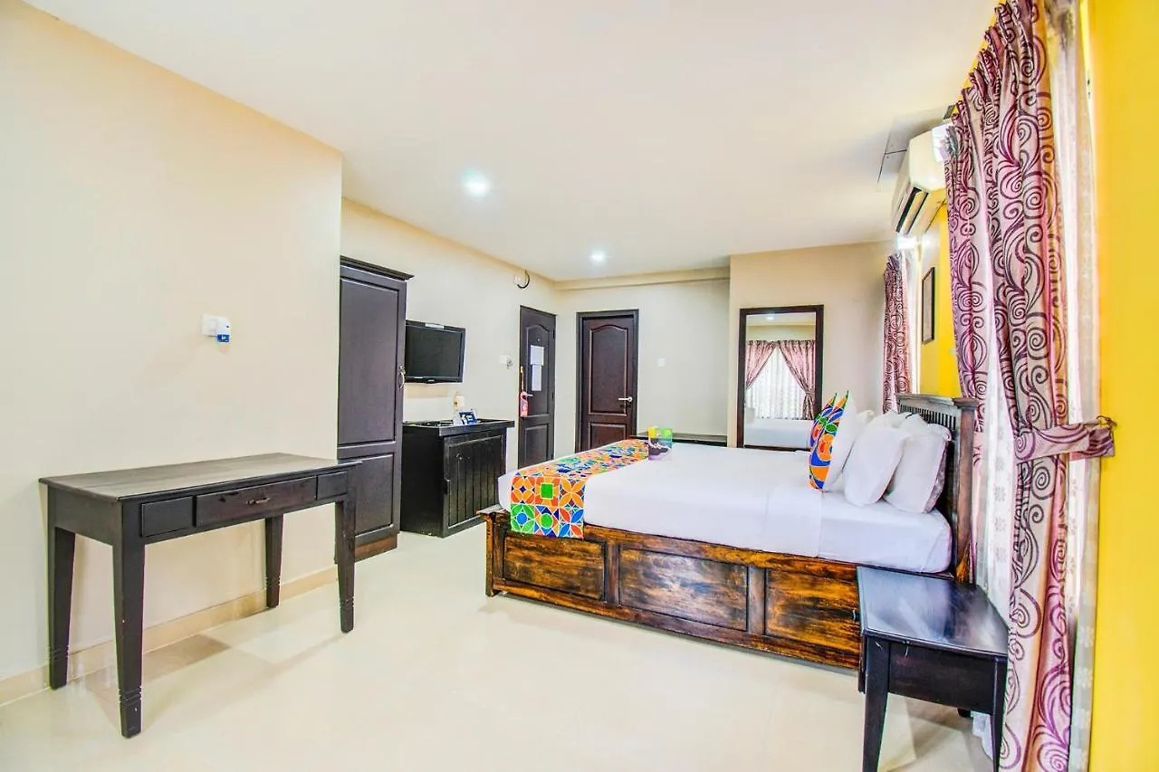 Hotel Oyo 28601 Og'S Kanthari